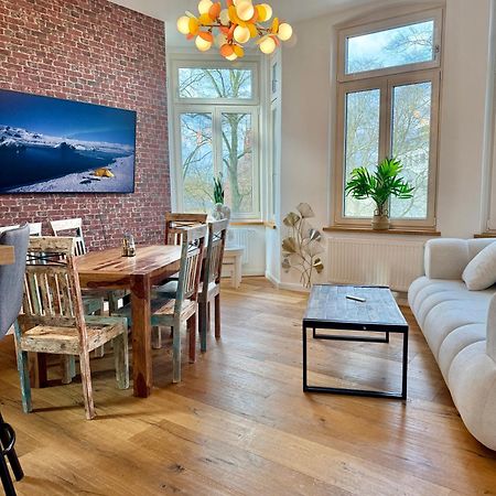 Modern 6 Bathroom Villa In The City Oldenburg Luaran gambar