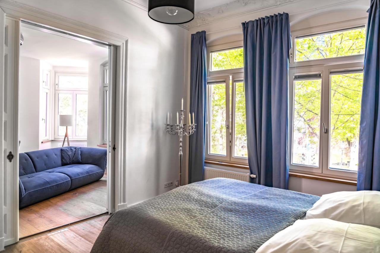 Modern 6 Bathroom Villa In The City Oldenburg Luaran gambar