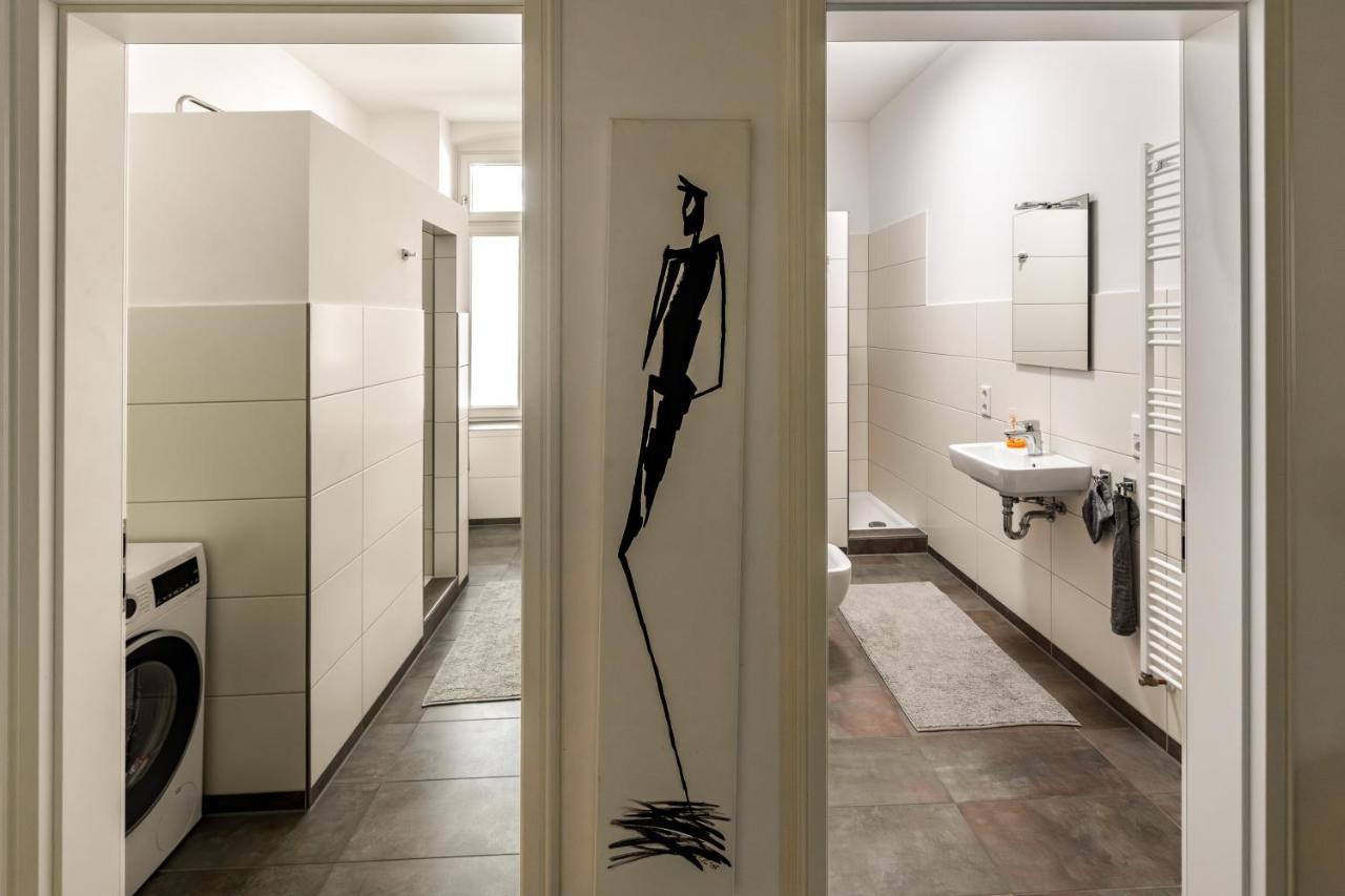 Modern 6 Bathroom Villa In The City Oldenburg Luaran gambar