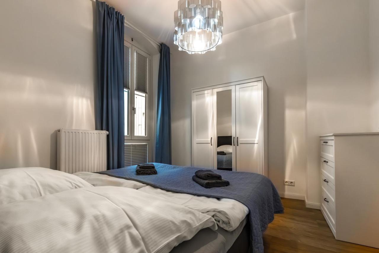 Modern 6 Bathroom Villa In The City Oldenburg Luaran gambar