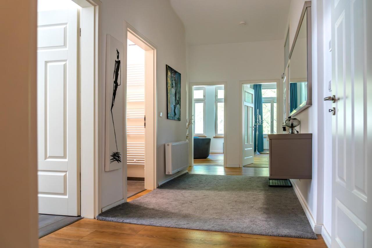 Modern 6 Bathroom Villa In The City Oldenburg Luaran gambar