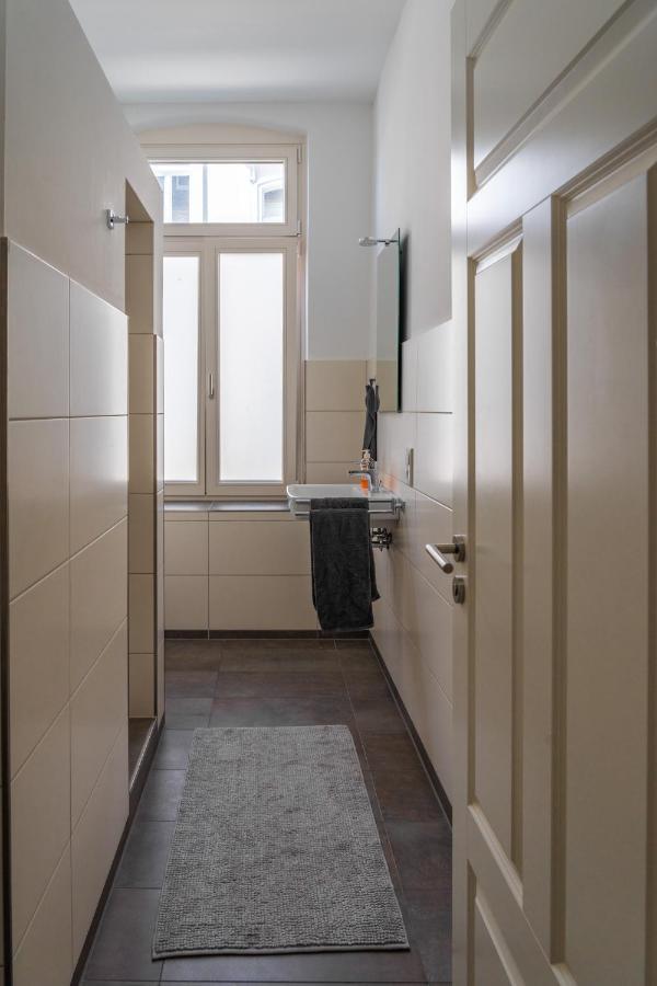 Modern 6 Bathroom Villa In The City Oldenburg Luaran gambar